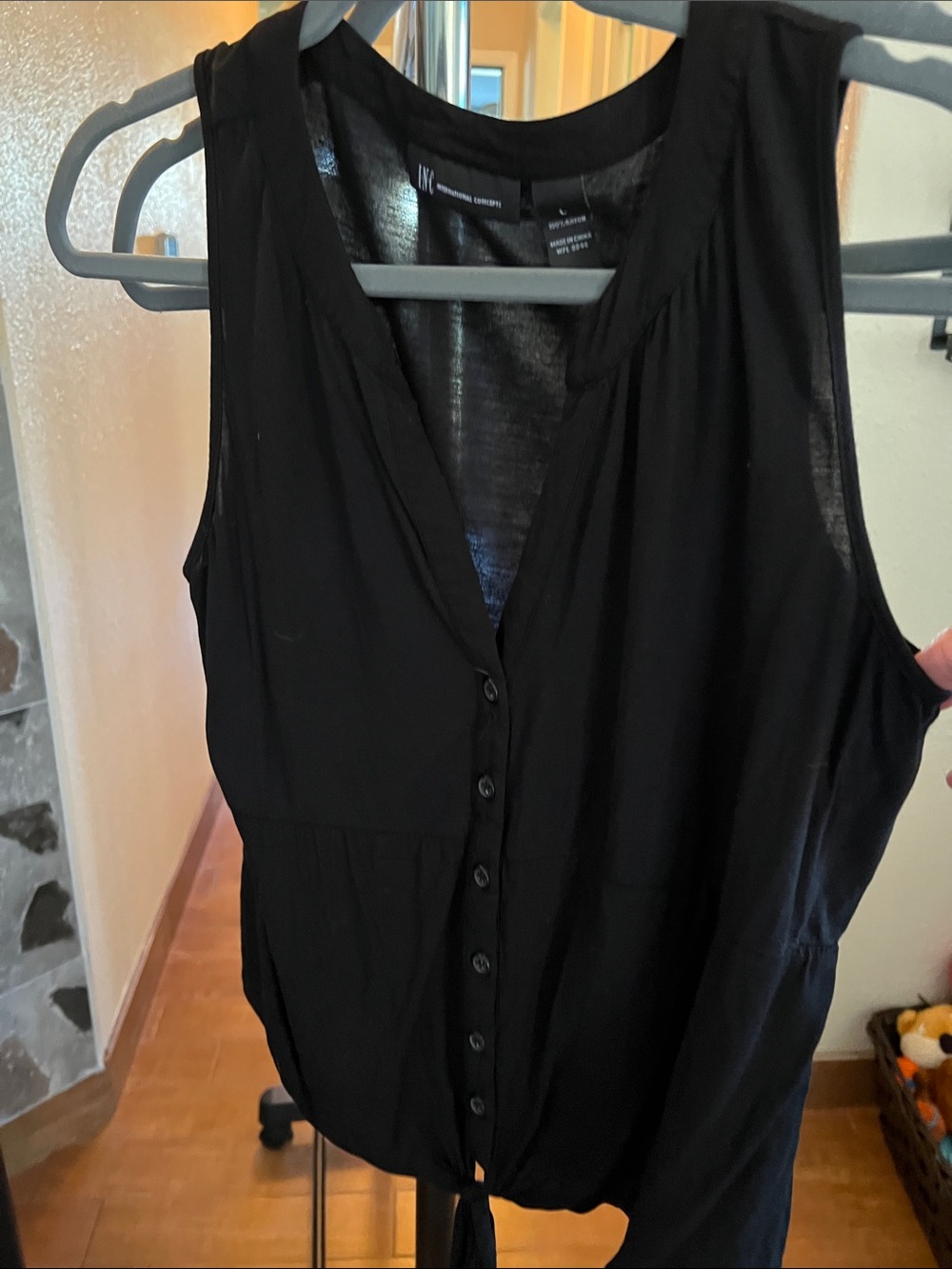 INC International Concepts Black Sleeveless Button-Front Tie-Hem Top